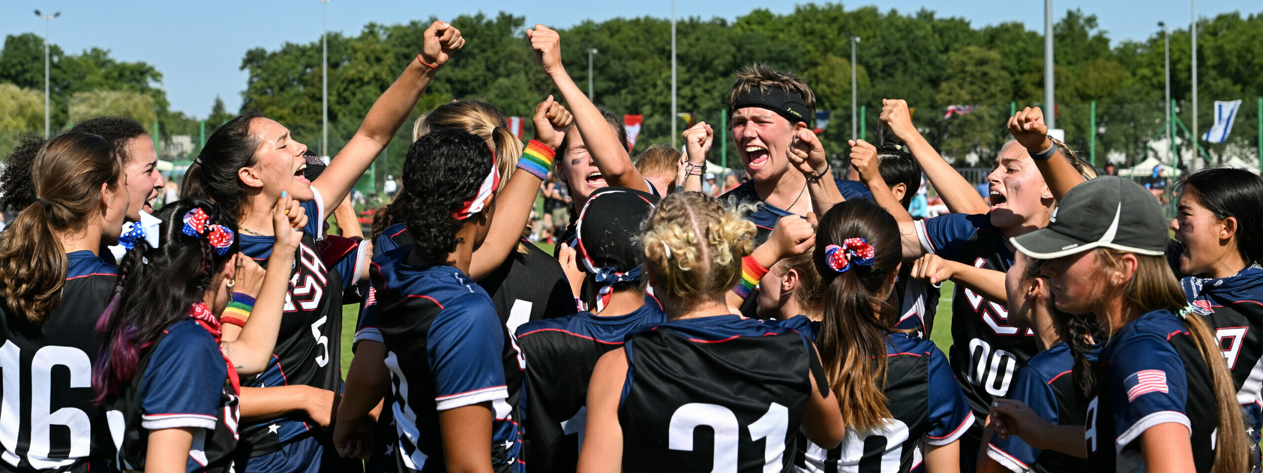 USA Ultimate on X: 🇺🇸 2-0! Team USA in the grand masters open division  closes day one on a win, defeating Philippines at 2023 @wfdf_wbuc!  #USAUltimate