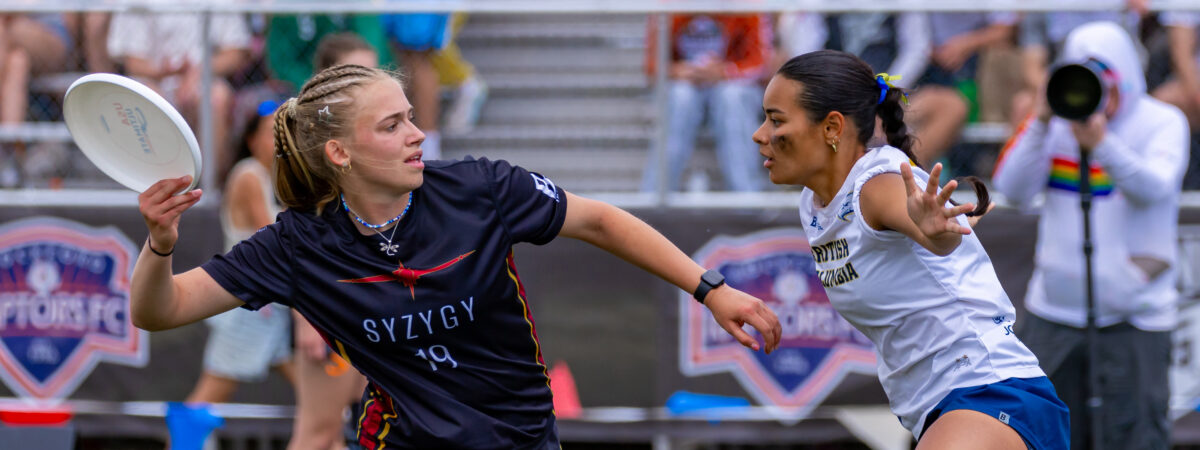Photo for D-I Championships Bring Top Teams to Chicagoland